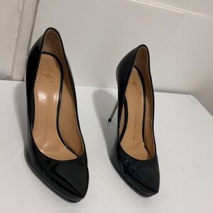 Elegant Olive green Patent Leather Heels by Zanotti Design